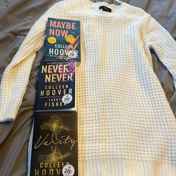 LONG cream knitted beautiful sweater - Picture 3 of 3